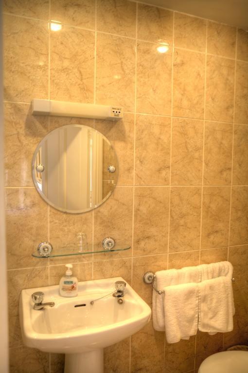 Friars Quarter House Bed & Breakfast Ballinrobe Rom bilde